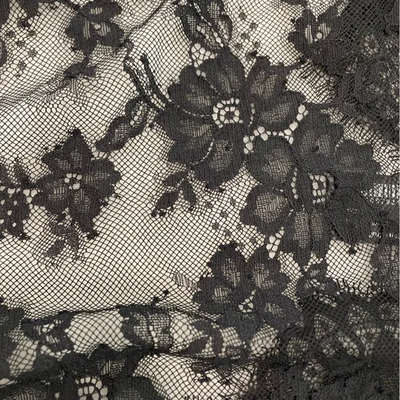 ZARA Floral Eyelash Black Lace Open Back Mock Neck Bodysuit - Picture 6 of 15